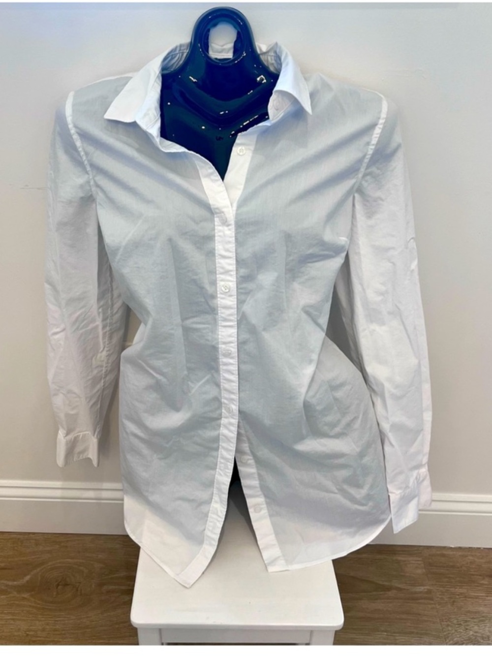 The Limited size Medium Tall White Button-Front Shirt